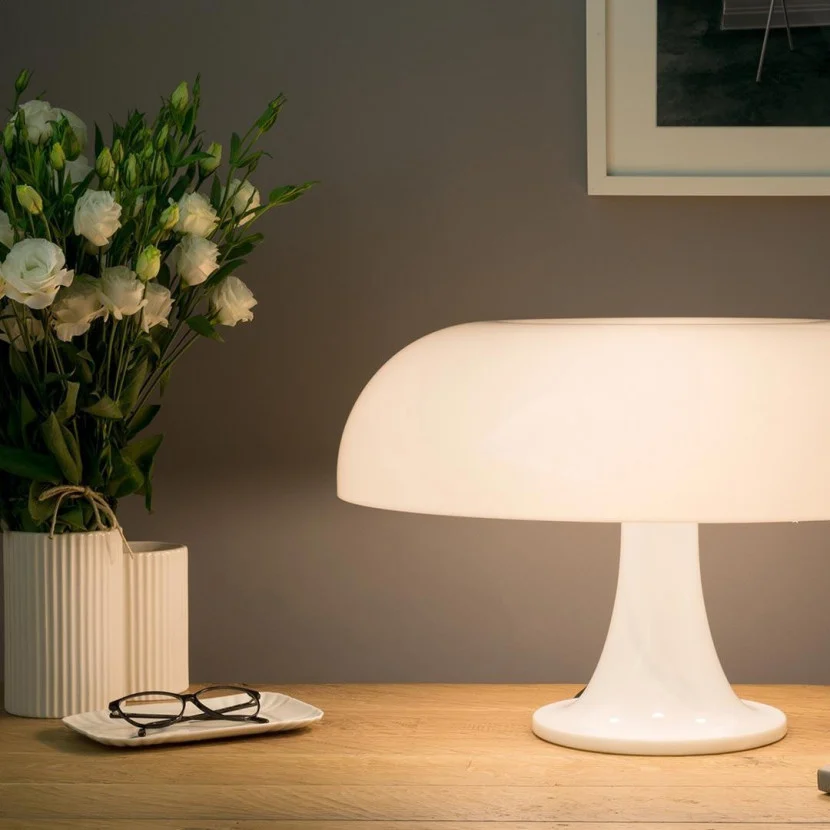 Artemide Nesso stolna lampa za kupaonicu