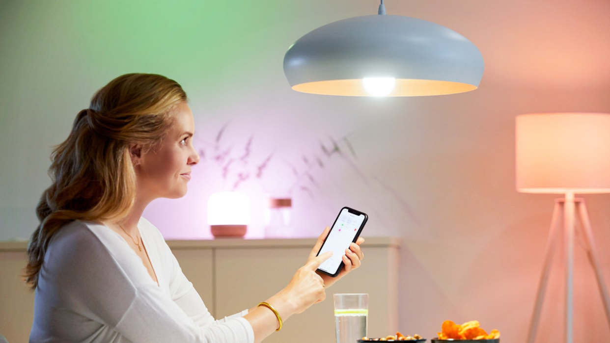 Philips Hue naspram Philips WiZ