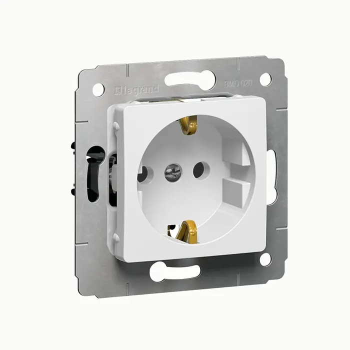 773620-uticnica-2pe16a250v-cariva-bijela-48641-04070253.webp