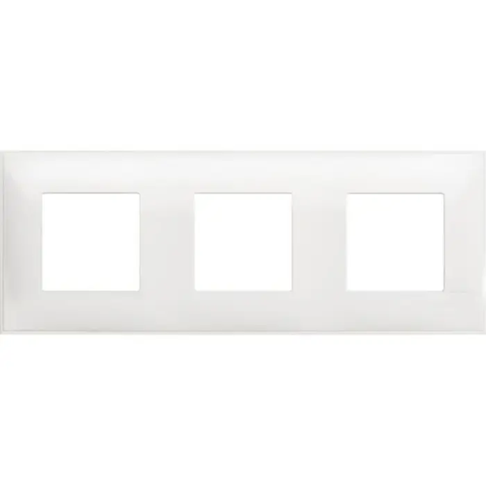 classia-ukrasni-okvir-222m-71mm-trostruki-bijeli-9940-04071687.webp