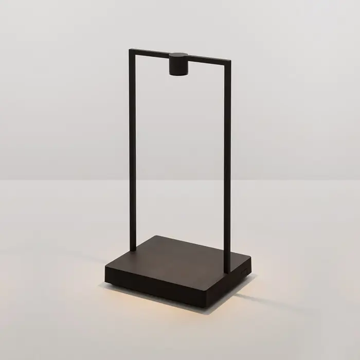 curiosity-45-focus-stolna-lampa-crna-28960-02170398.webp