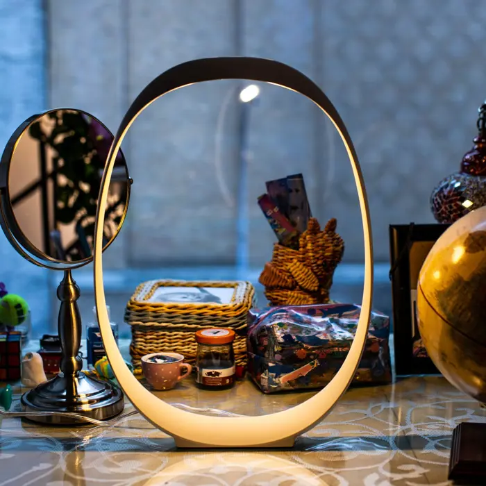 foscarini-anisha-mala-stolna-lampa-bijela-44029-02121007.webp
