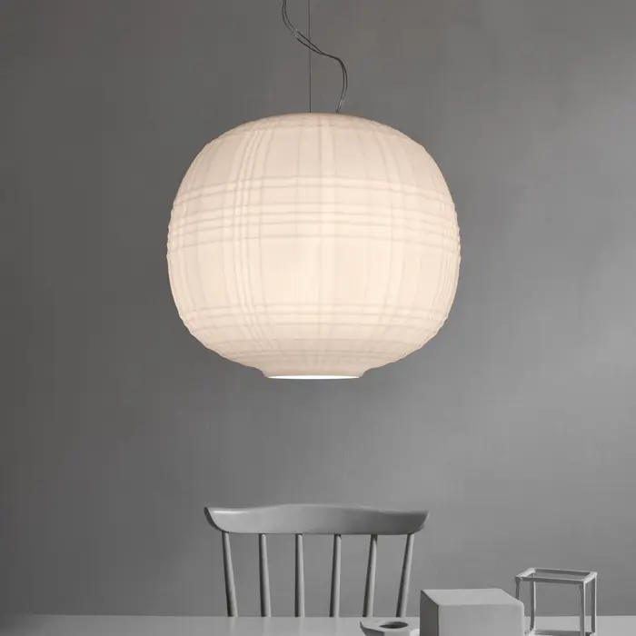 foscarini-tartan-visilica-bijela-79903-02121797.webp
