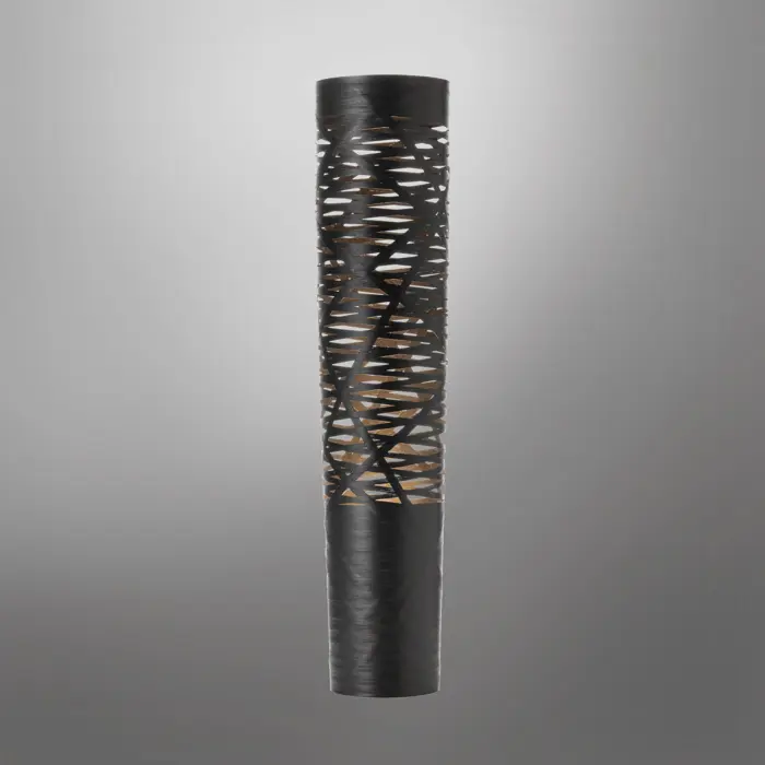 foscarini-tress-media-terra-podna-lampa-crna-72075-02121244.webp