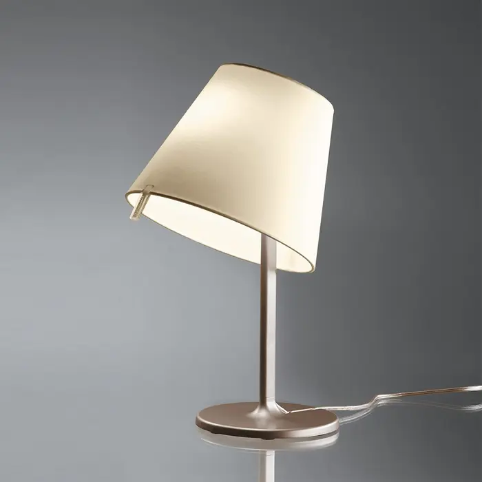 melampo-notte-stolna-lampa-ecru-5w-220v-240v-349lm-5587-02170835.webp
