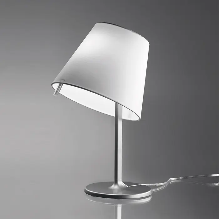 melampo-notte-stolna-lampa-siva-5w-220v-240v-349lm-8763-02170836.webp