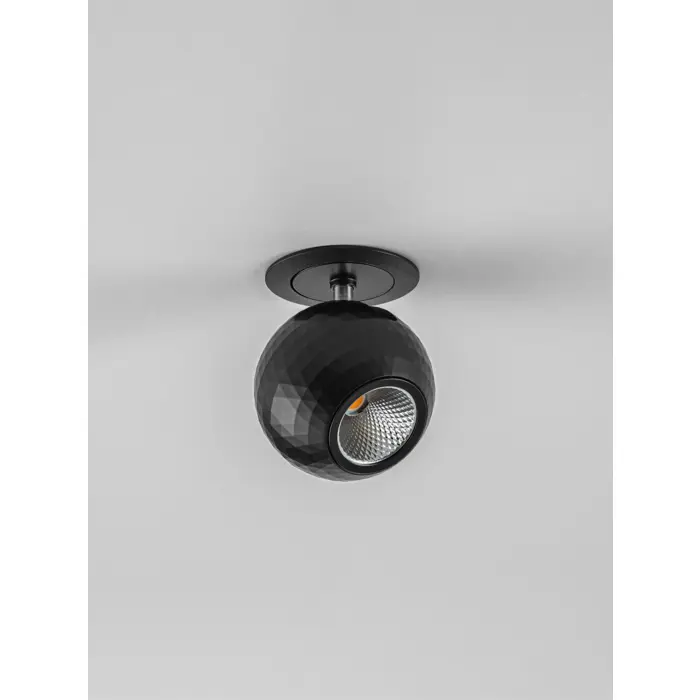 notic-stropna-led-svjetiljka-7w-ip20-2700k-crna-44159-02230623.webp