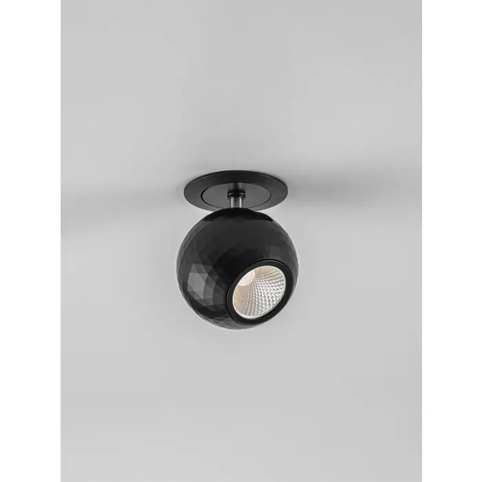notic-stropna-led-svjetiljka-7w-ip20-3000k-crna-43735-02230622.webp