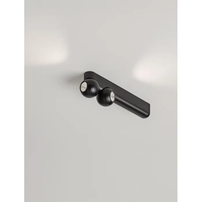 notic-stropna-led-svjetiljka-crna-14w-ip20-3000k-30910-02232394.webp