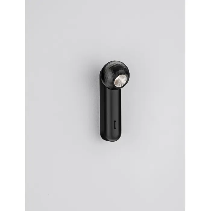 notic-zidna-led-svjetiljka-7w-ip20-3000k-crna-prekidac-na-ti-64039-02232697.webp