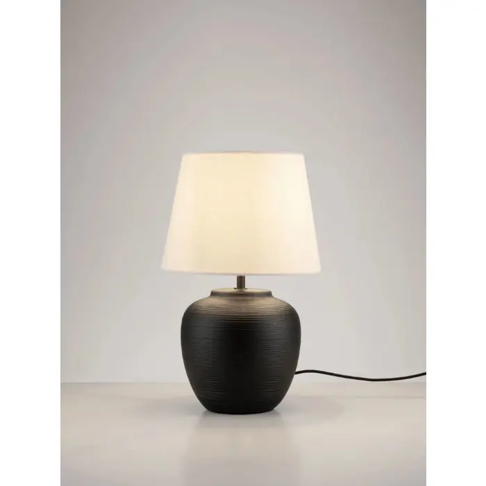 stolna-svjetiljka-anor-1xe27-crnabez-57906-02129768.webp
