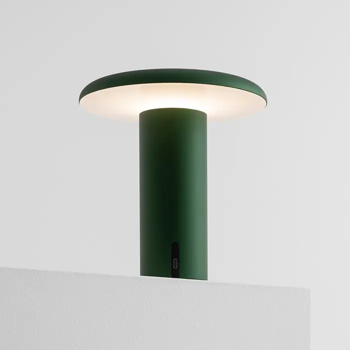 takku-stolna-lampa-anodizirana-zelena-83662-02171054.webp