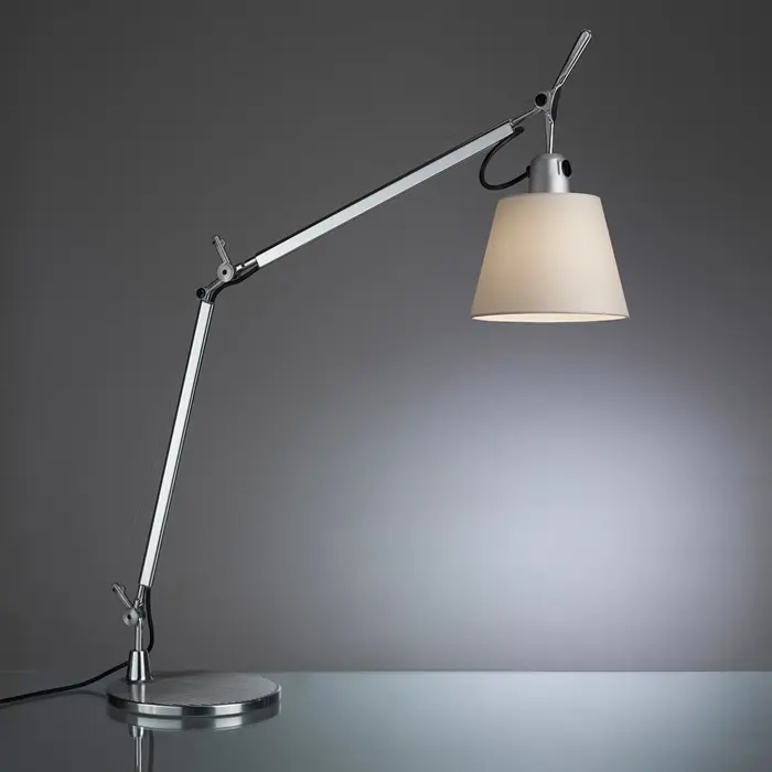 tolomeo-basculante-stolna-svjetiljka-perg-s-postoljem-094701-67580-02179641.webp