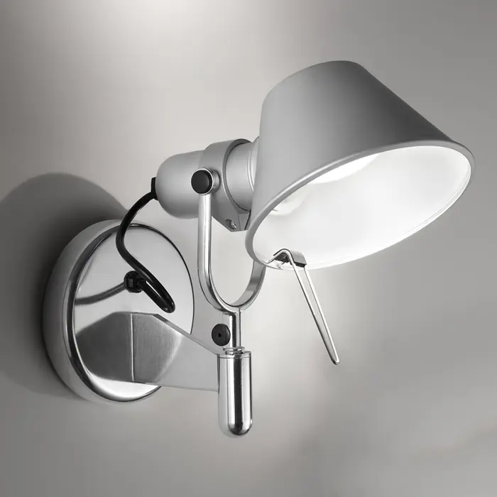 tolomeo-faretto-zidna-svjetiljka-615lm-aluminij-artemide-79720-02171174.webp