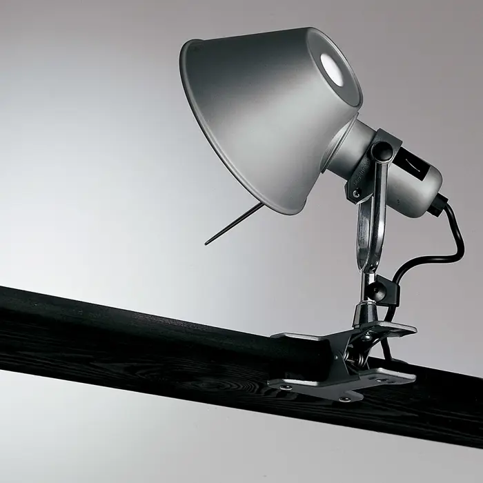 tolomeo-pinza-led-svjetiljka-s-kvacicom-aluminij-e27-35682-02171260.webp